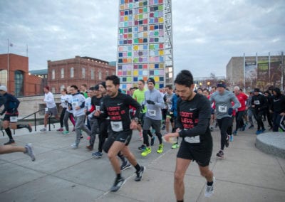 people running in the 2018 American Coatings Show Fun Run.